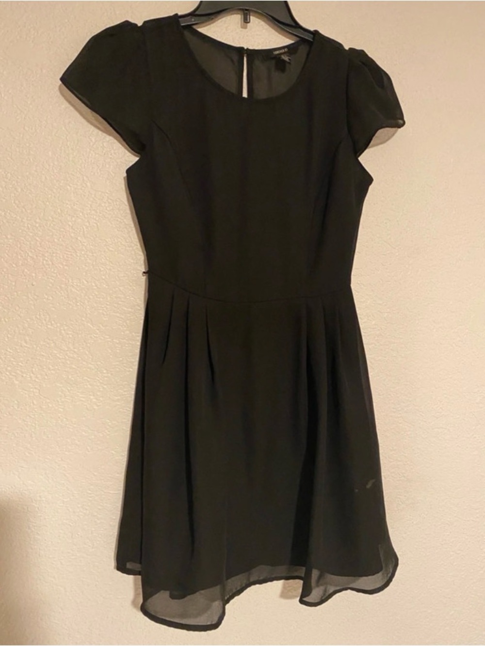 Forever 21 Black Cap-Sleeve A-Line Dress